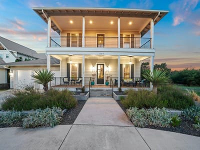Living area at 1165 Turtle Trl - 4 bed 3 bath home