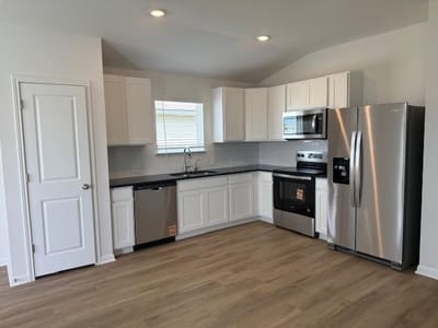 Living area at 117 Honey Bee Rd - 3 bed 2 bath home