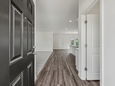 Property photo 3 at 117 Liam WAY - 4 bed 3 bath home