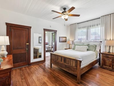 Primary bedroom at 117 N Main ST - 3 bed 1 bath home