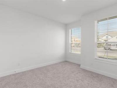 Property photo 5 at 117 Sandrock TRL - 4 bed 3 bath home