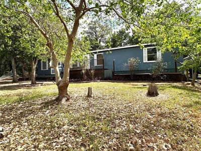 Photo 4 of 32 at 117 Shoshoni DR - 5 bed 3 bath home