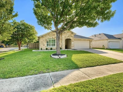 Kitchen at 117 Walnut Creek DR - 3 bed 2 bath home