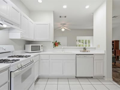 Bathroom at 117 Whitewing WAY - 2 bed 2 bath home