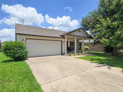 Living area at 11704 Fletcher Hall Ln - 3 bed 2 bath home