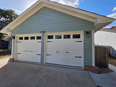 Property photo 2 at 11704 Tanglebriar TRL - 3 bed 2 bath home
