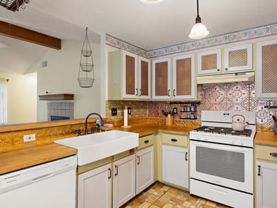 Property photo 4 at 11709 Rotherham DR - 2 bed 2 bath home
