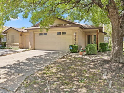Property photo 3 at 11716 Norwegian Wood DR - 3 bed 2 bath home