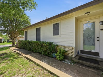 Primary bedroom at 11728 Norwegian Wood Dr - 2 bed 2 bath home