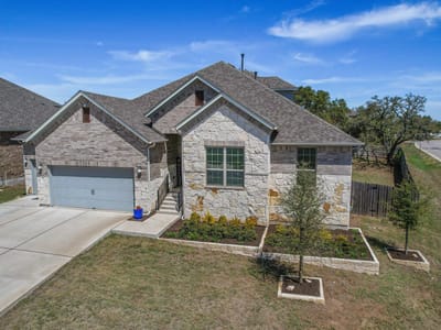 Living area at 1173 Pink Granite BLVD - 4 bed 3 bath home