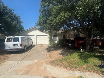 Property photo 2 at 11732 Maybach DR - 3 bed 2 bath home