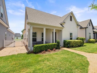 Kitchen at 1174 Grant Wood Ave - 3 bed 2 bath home