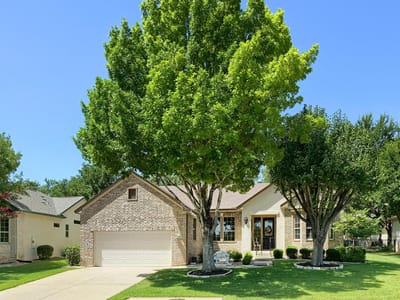 Kitchen at 118 Mountain Laurel Dr WAY - 2 bed 2 bath home