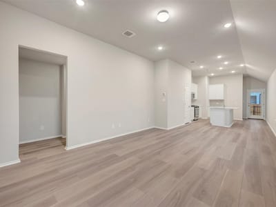 Kitchen at 118 Big Banyan Dr - 3 bed 2 bath home