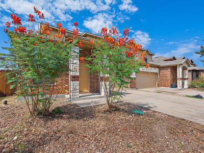 Property photo 3 at 118 Creekside Villa DR - 3 bed 2 bath home