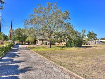 Primary bedroom at 118  Oak Ridge Cir - 3 bed 3 bath home