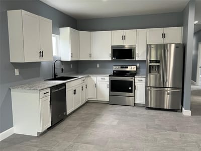 Primary bedroom at 118 Peace Pipe - 3 bed 2 bath home