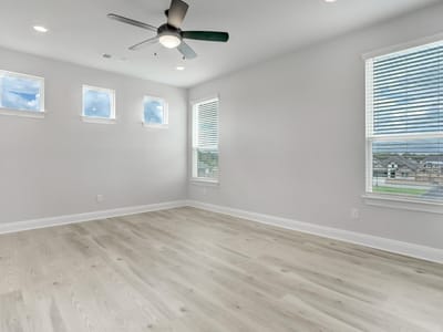 Primary bedroom at 118 Periwinkle LN - 5 bed 3 bath home