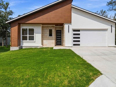 Living area at 118 Puu Waa Waa LN - 3 bed 2 bath home