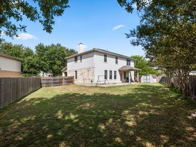 Property photo 4 at 118 Rio Grande DR - 4 bed 2 bath home