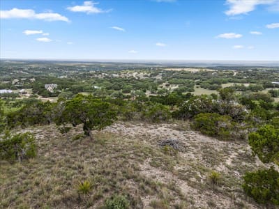 Living area at 1180 Old Red Ranch Rd - Vista Grande, Dripping Springs, TX