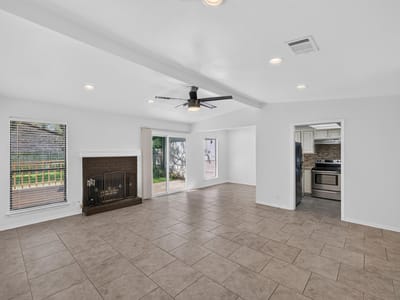 Photo 5 of 31 at 11805 Bell Ave Unit #B - 3 bed 2 bath home
