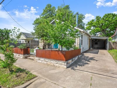Property photo 2 at 1184 Navasota ST - 3 bed 2 bath home