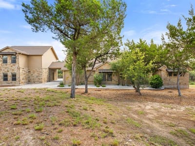 Kitchen at 11842 Rim Rock TRL - Rim Rock Subdivision, Austin, TX
