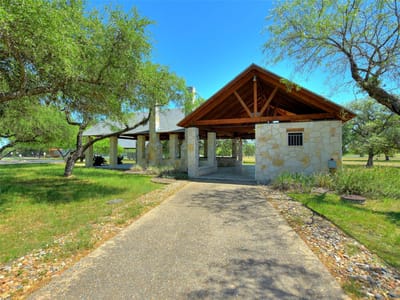 Kitchen at 119 Bedford Dr - Windermere Oaks, Spicewood, TX