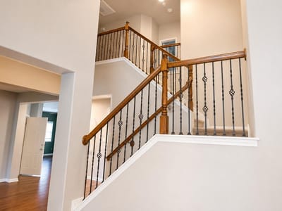 Living area at 119 Paul Azinger DR - 5 bed 3 bath home