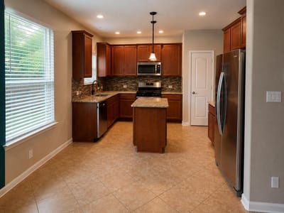 Primary bedroom at 119 Paul Azinger DR - 5 bed 3 bath home
