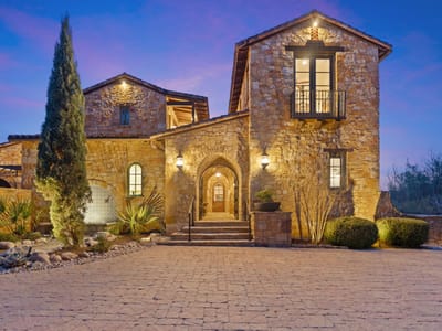 Kitchen at 119 Plaza Escondido - 6 bed 6 bath home