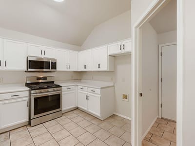 Bathroom at 119 Stephen LN - 3 bed 2 bath home
