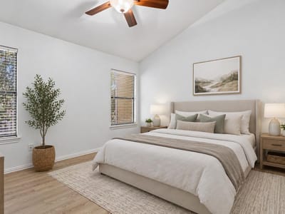 Property photo 5 at 11901 Swearingen DR Unit #110 - 2 bed 1 bath home