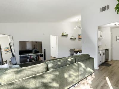 Property photo 4 at 11904 Sunhillow BND - Village At Walnut Creek Ph 1, Austin, TX