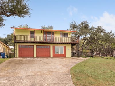 Primary bedroom at 1191 Dawnridge DR - 2 bed 1 bath home