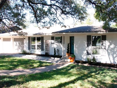 Photo 2 of 39 at 11912 Oakbrook DR - 4 bed 2 bath home