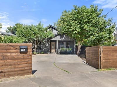 Property photo 3 at 1197 Angelina ST - 3 bed 2 bath home