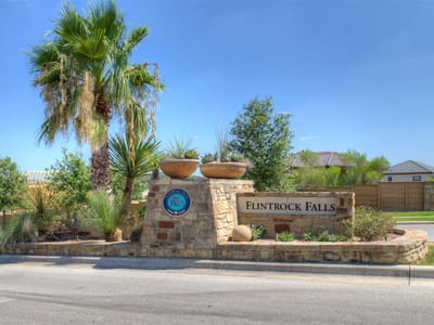 Living area at 12 Borello DR Unit #12 - 3 bed 2 bath home