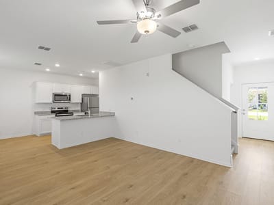 Property photo 2 at 120 Desert Hare DR - 3 bed 2 bath home