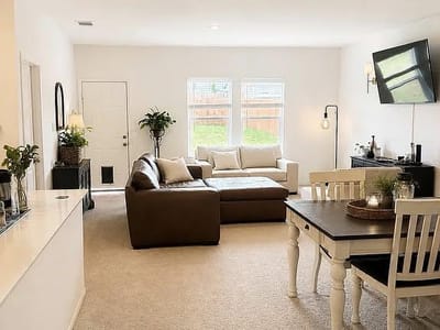 Living area at 120 Greystone CT - 4 bed 2 bath home