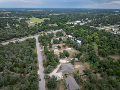 Primary bedroom at 120 Leisure Ln - Rolling Oaks, Cedar Creek, TX