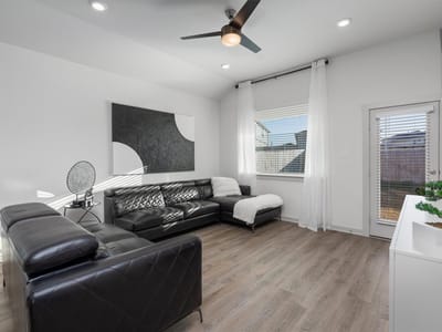 Property photo 5 at 120 Scarborough WAY - 3 bed 2 bath home