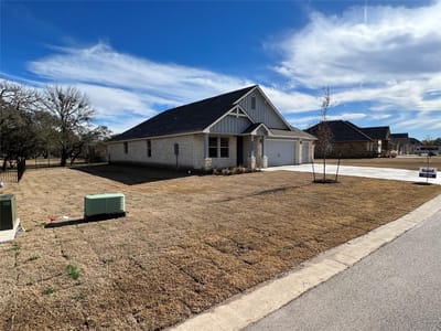 Living area at 120  Tom Kite Dr - 3 bed 2 bath home
