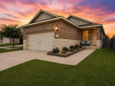 Property photo 5 at 120 Tucana ST - 4 bed 2 bath home