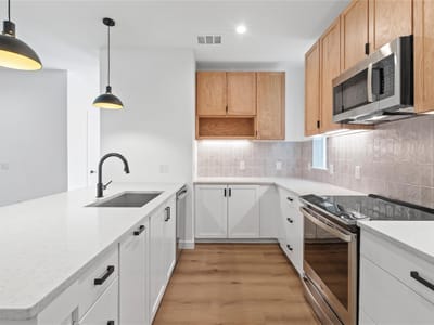 Kitchen at 1200 Bianca Breeze PL - 2 bed 2 bath home