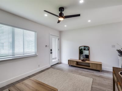 Kitchen at 1200 E 52nd ST Unit #204 - 1 bed 1 bath home