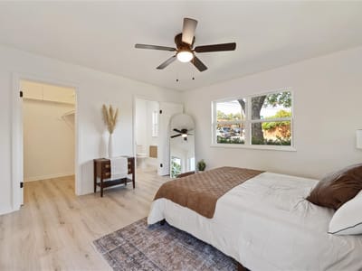 Property photo 4 at 1201 Ridgehaven DR - 3 bed 2 bath home