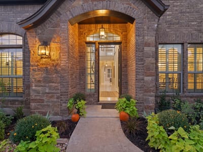 Living area at 12013 Palisades Pkwy - 4 bed 3 bath home
