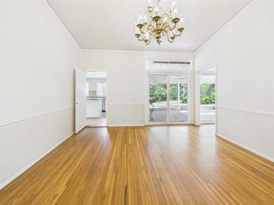Property photo 4 at 1202 Belmont PKWY - 5 bed 3 bath home